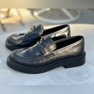 Black chunky leather loafers
